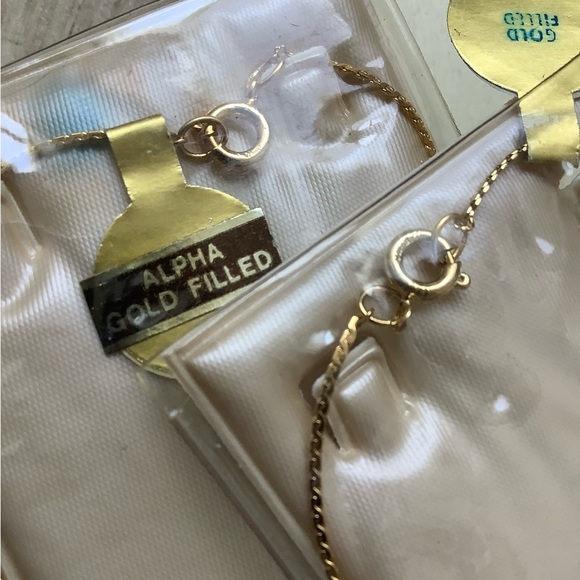 New vintage gold filled love knot heart necklace - Picture 8 of 10